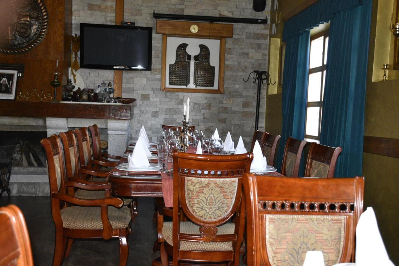 Aparthotel Koliba Nikšić Kültér fotó